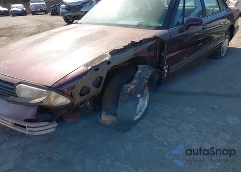 1995 Oldsmobile 88 Royale из США, поврежденный, VIN 1G3HN52K1S4815982